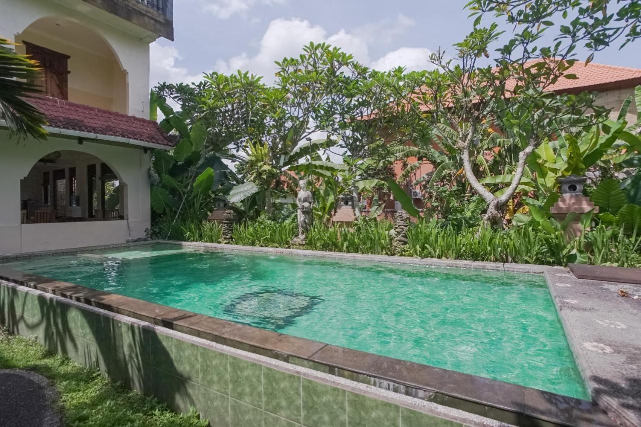 Ubud Kerta City Hotel Екстер'єр фото