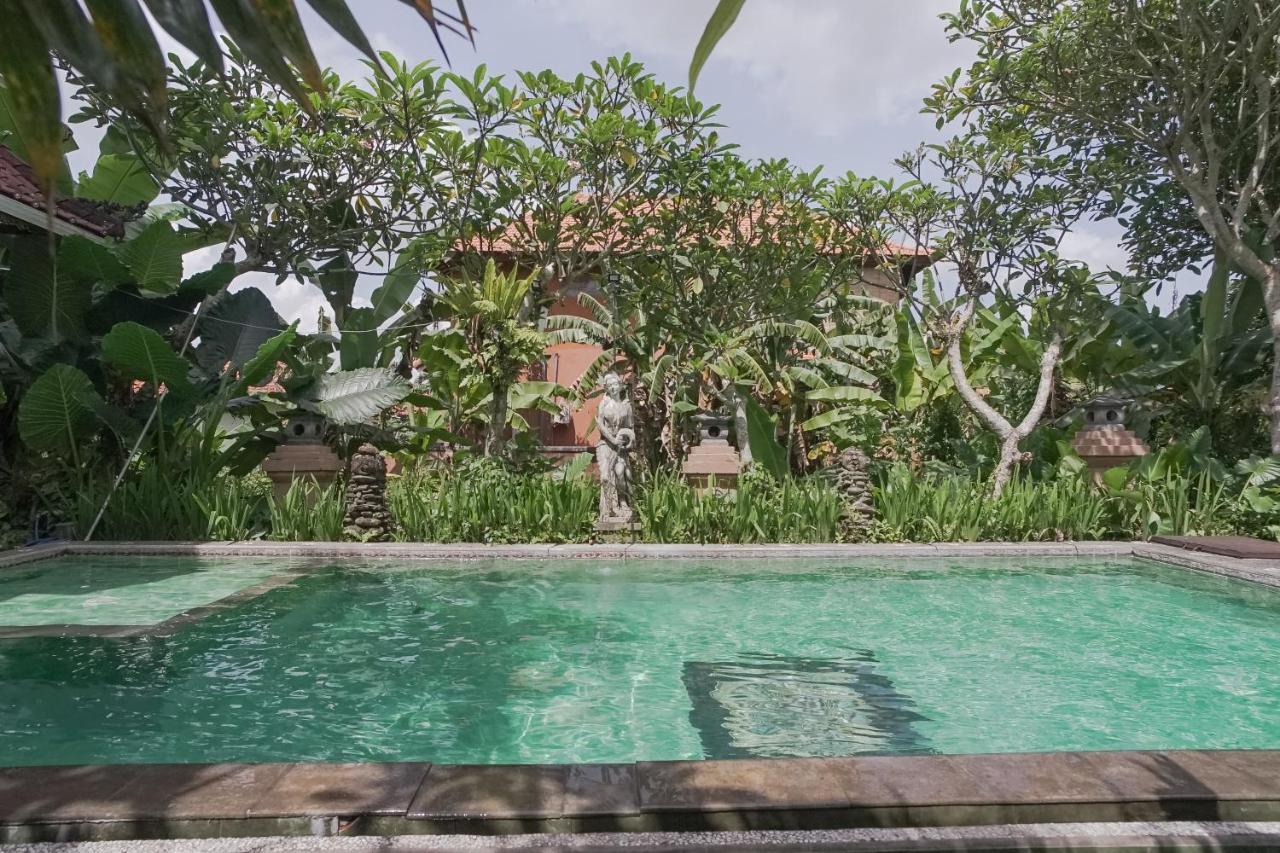 Ubud Kerta City Hotel Екстер'єр фото