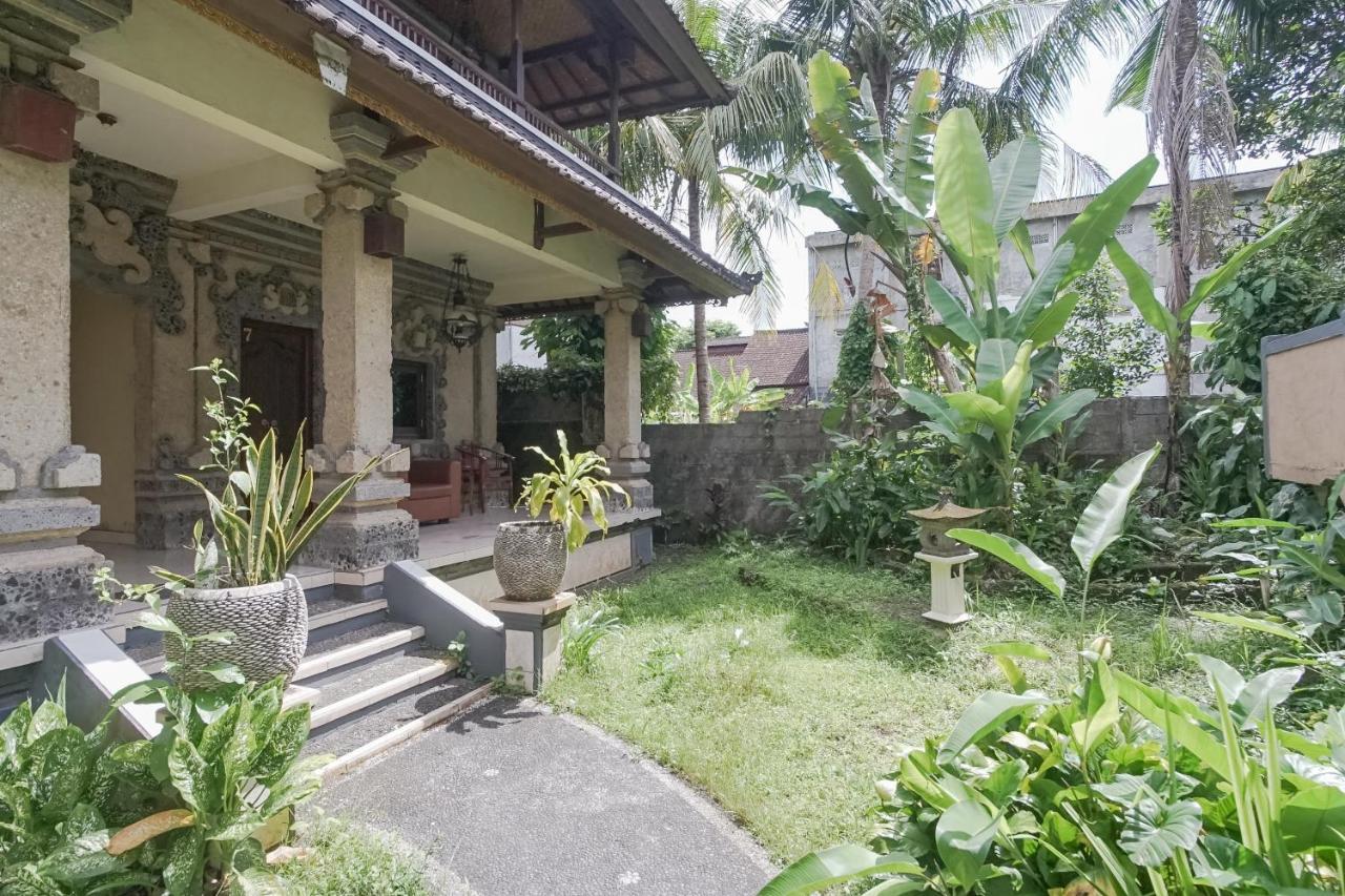Ubud Kerta City Hotel Екстер'єр фото
