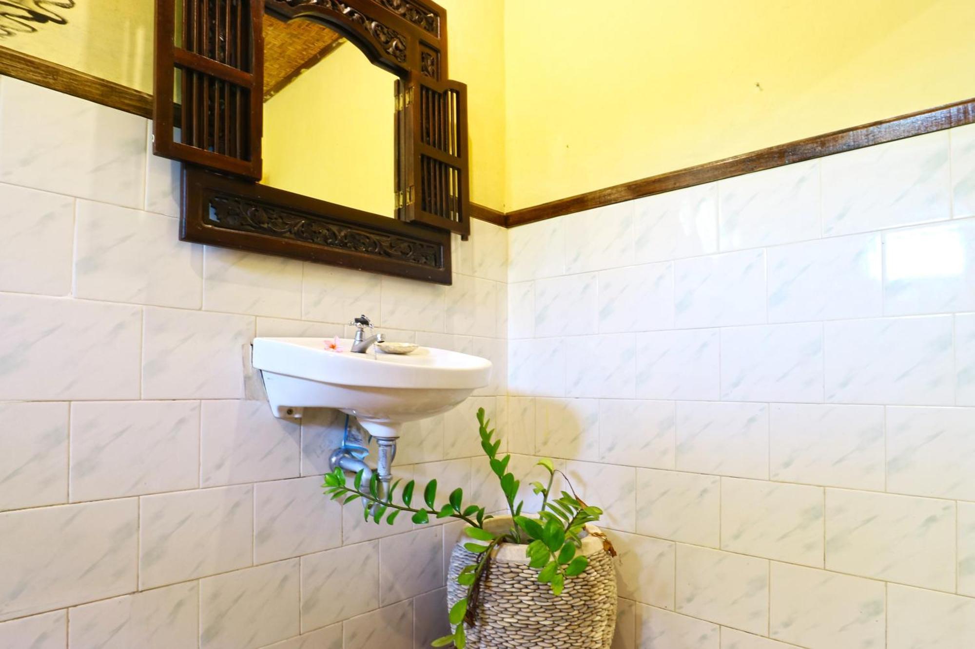 Ubud Kerta City Hotel Екстер'єр фото